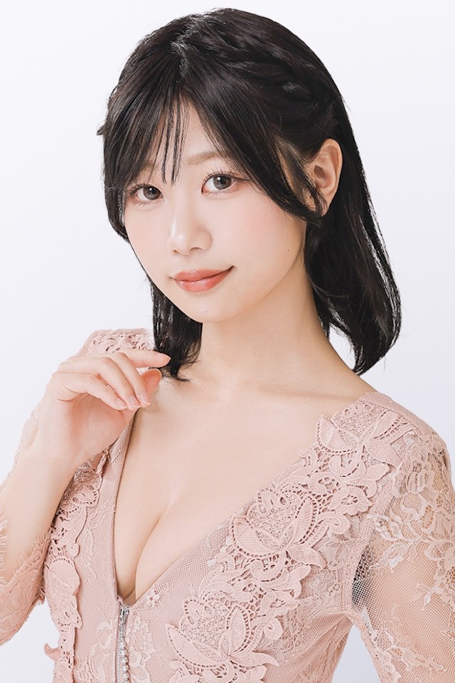 霧島 桃愛プロフィール写真1